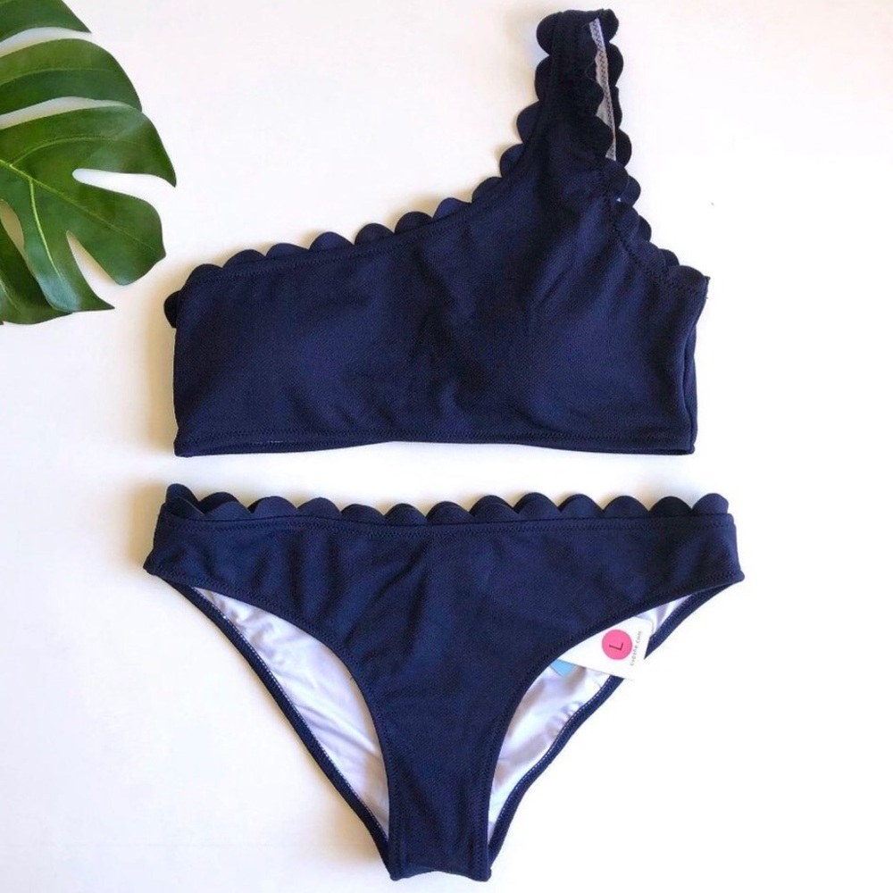 Cupshe Navy scalloped one shoulder bikini
